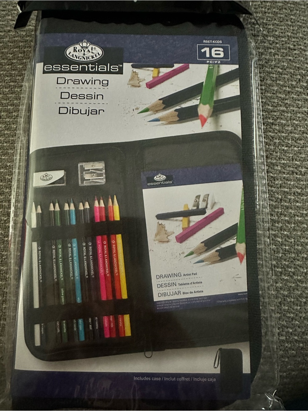 Essentials Drawing Set - Black